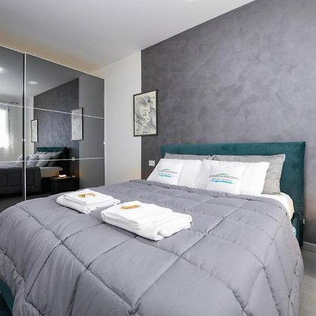 פסקיארה דל גארדה Opalia Residence - Garda Lake Lifestyle Apartment מראה חיצוני תמונה