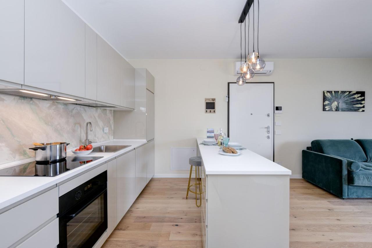 פסקיארה דל גארדה Opalia Residence - Garda Lake Lifestyle Apartment מראה חיצוני תמונה