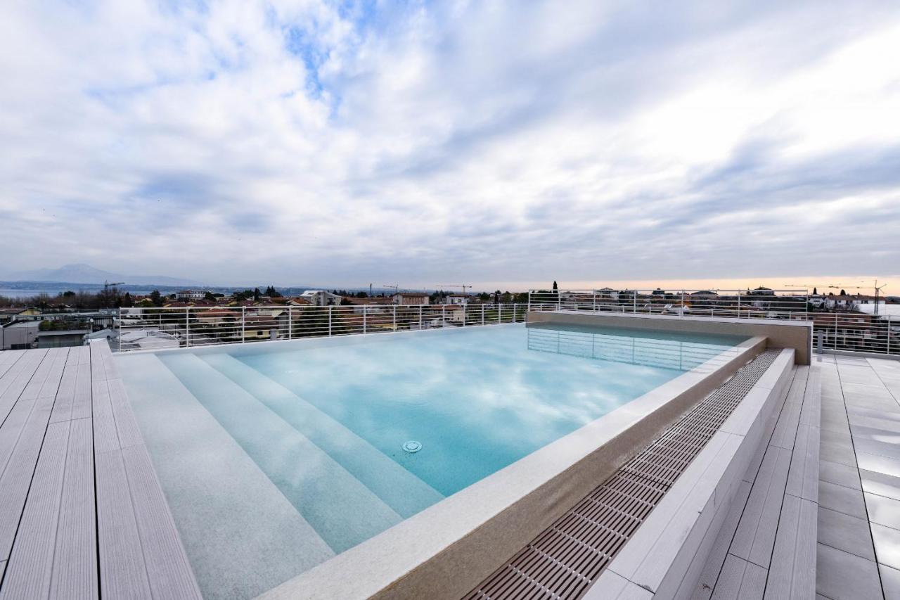 פסקיארה דל גארדה Opalia Residence - Garda Lake Lifestyle Apartment מראה חיצוני תמונה