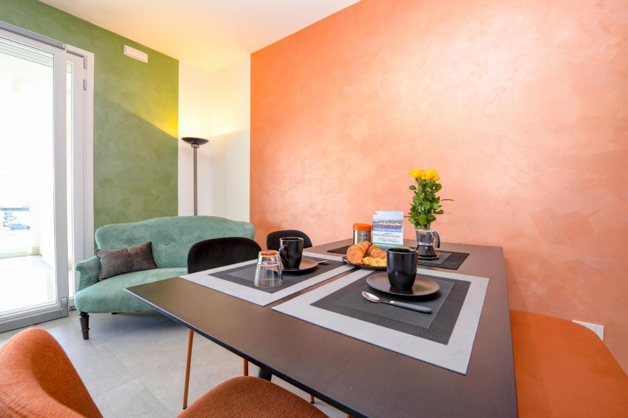 פסקיארה דל גארדה Opalia Residence - Garda Lake Lifestyle Apartment מראה חיצוני תמונה